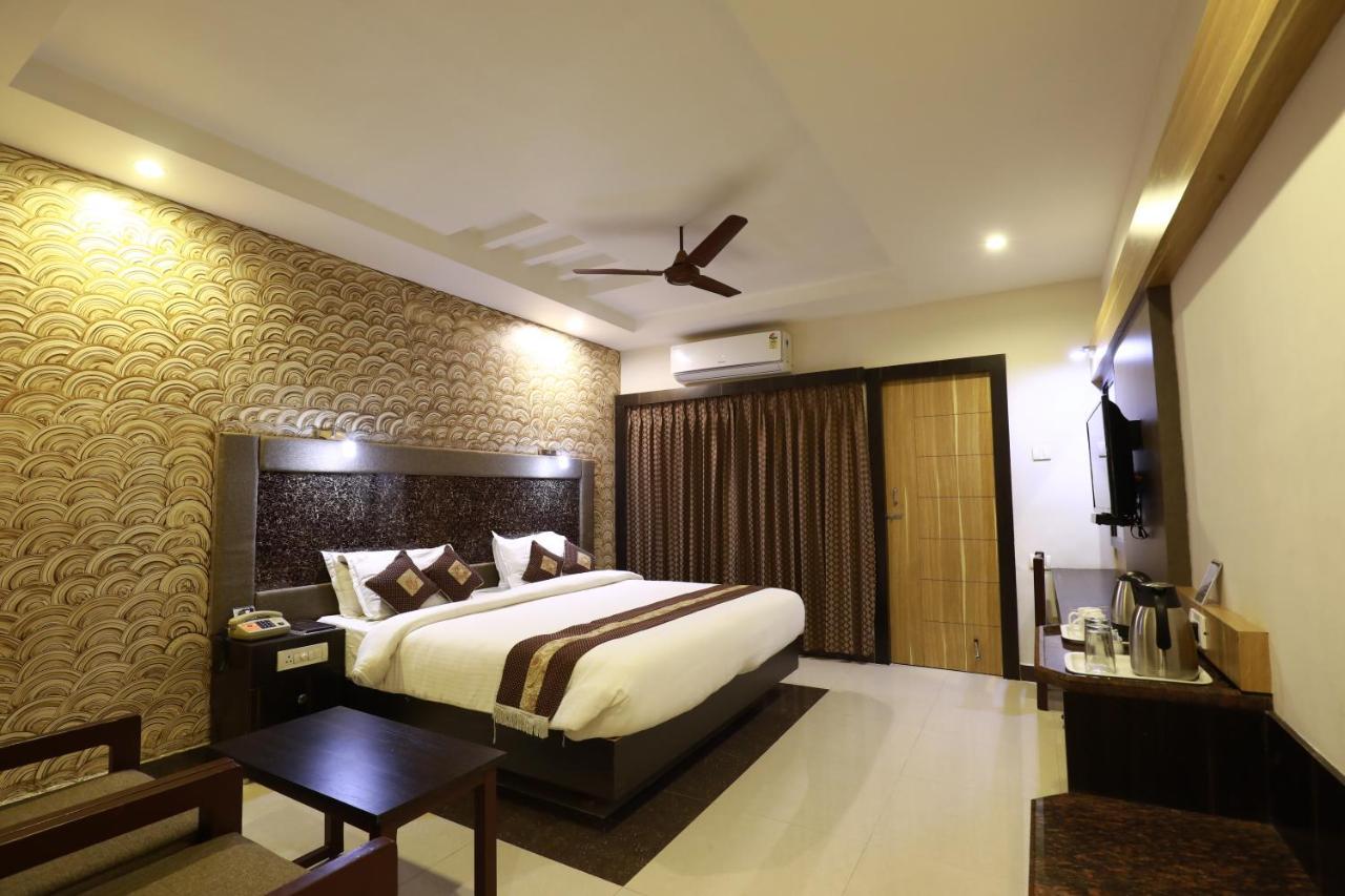 Hotel Mayas Tiruchirappalli Eksteriør bilde