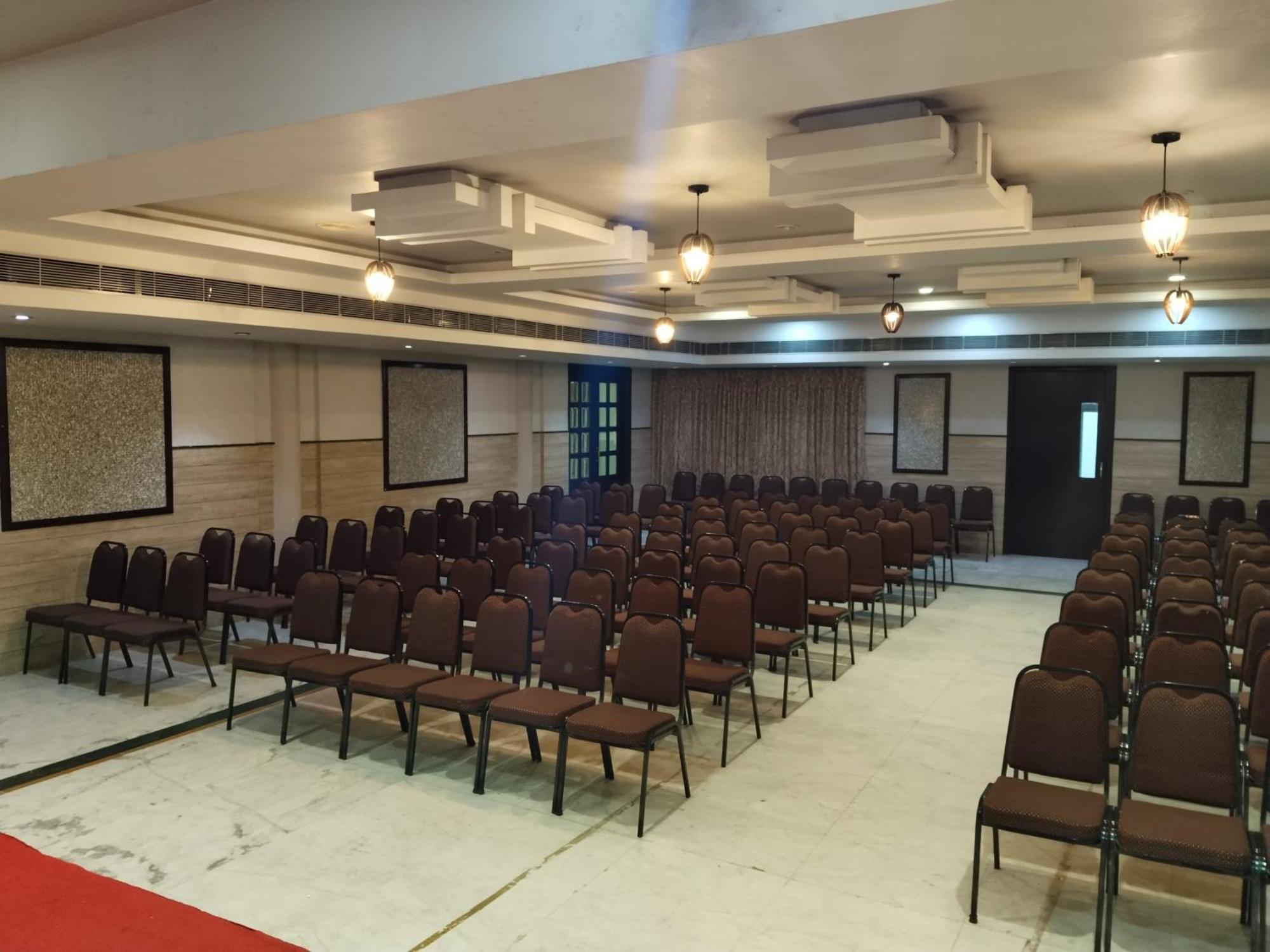 Hotel Mayas Tiruchirappalli Eksteriør bilde