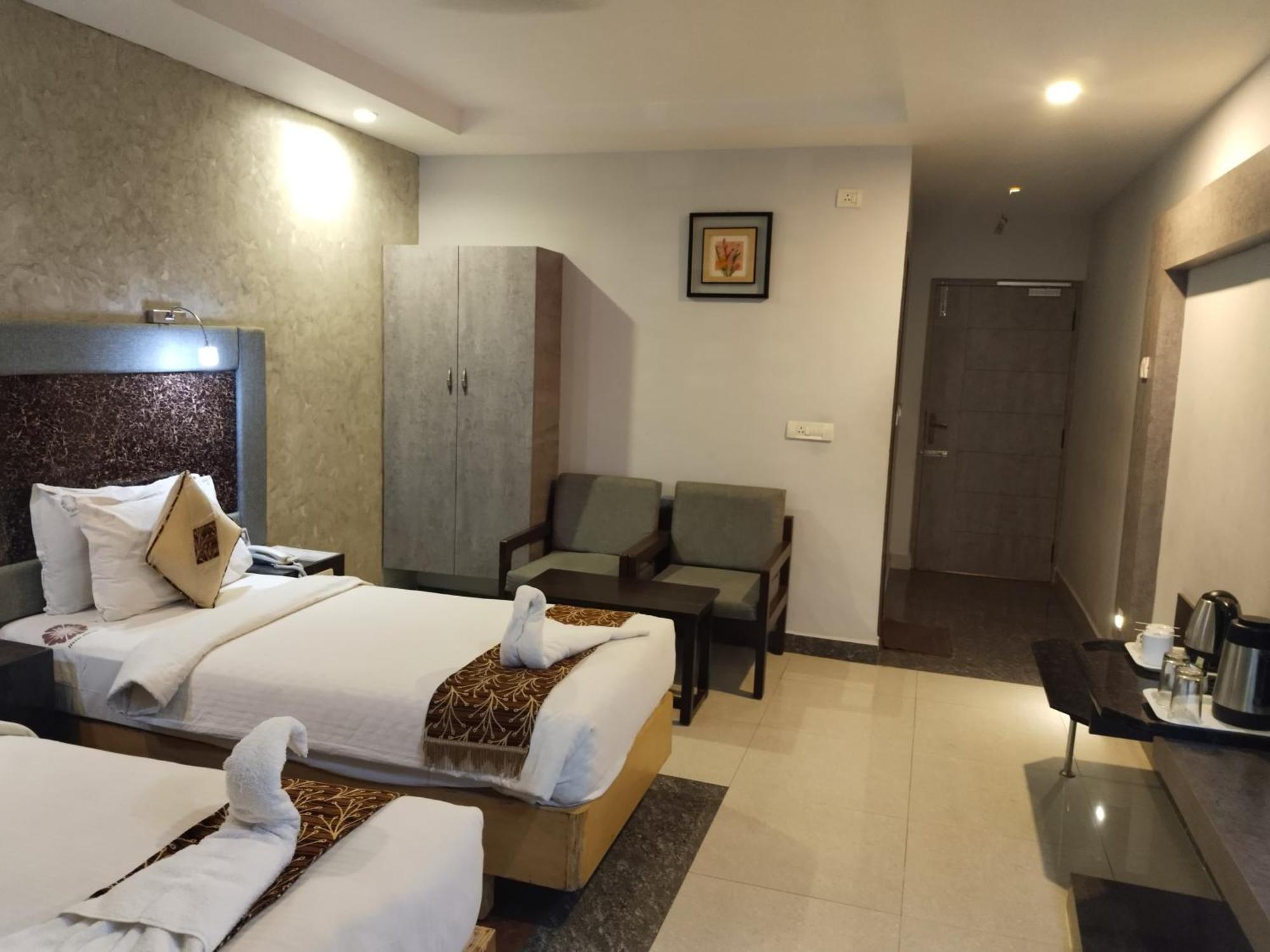 Hotel Mayas Tiruchirappalli Eksteriør bilde