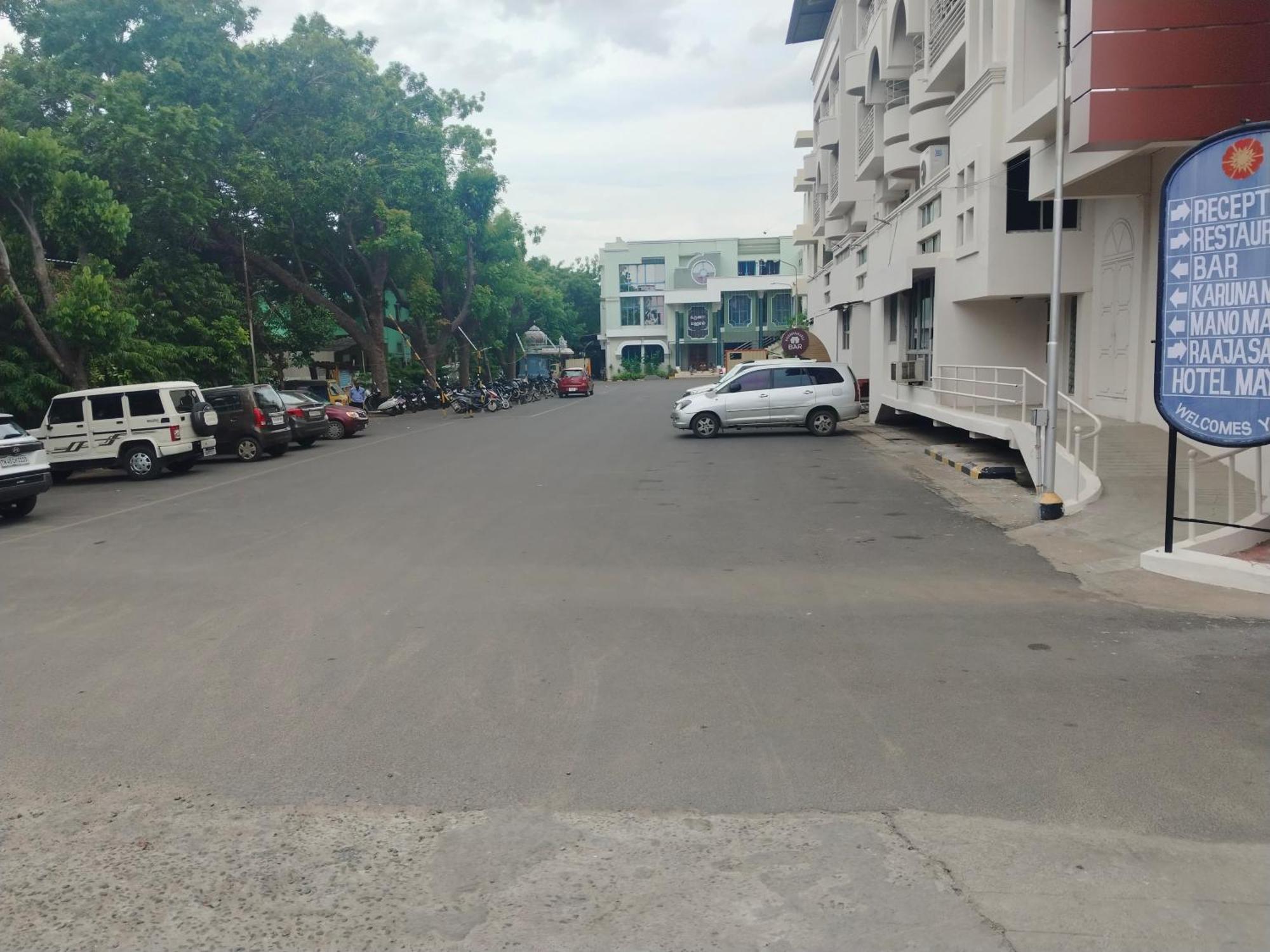 Hotel Mayas Tiruchirappalli Eksteriør bilde